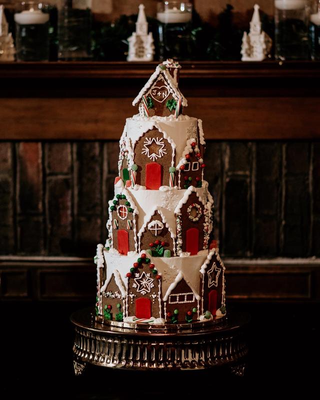 Happy Tiers Bakery - 2