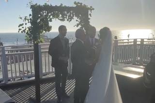 Inn at the Pier - 9