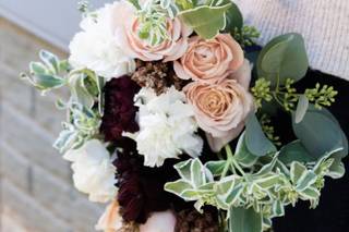 Ash to Oak Floristry - 88