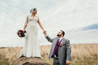 Jon's Bridal by Suzanne - 10