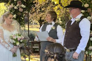 Lauren Snead Love Celebrant - 28