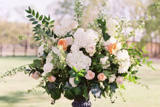 Root and Bloom Floral Design - 122