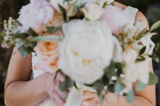 Lynne Lucente floral designs - 75