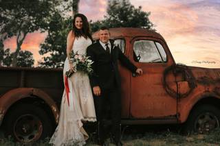 Hidden Barn Venue - 39