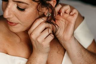 Alyssa Haley - Hair & Makeup Artist - 26