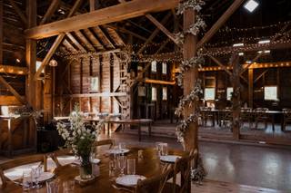 Owls Hoot Barn - 32