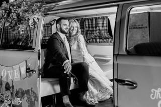 The Marigold Bus and Booth - 12