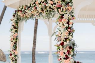 Black and White Weddingss & Events - 6