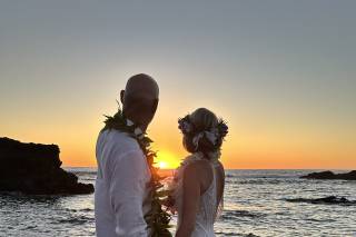Simple Kona Beach Weddings - 28