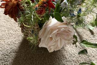 Loreta Daka Floral Boutique - 80