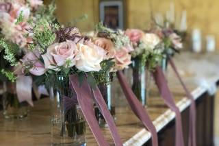 Hana Bloom Floral Design - 18