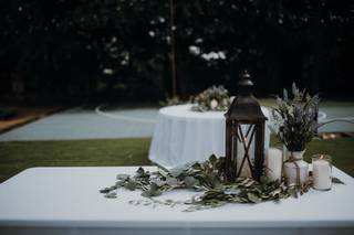Tipton Hurst Florist - 30