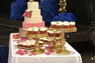 CaraMel's Bakery - 15