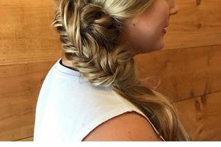 Up Do Specialist - 25