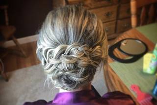 Jennifer Ellis Styling Studio - 5