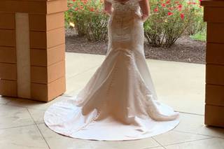 Darianna Bridal & Tuxedo - 31