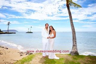 $285 A Hawaii Wedding - 16