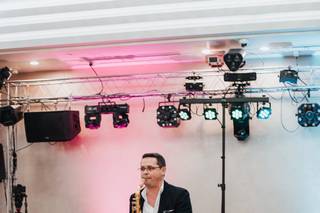 Andrii Liesnyi, Saxophonist & DJ - 32