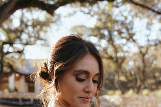Southern Tease Luxury Hair & Makeup - 48