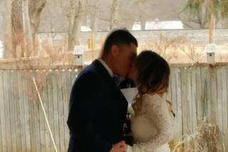 A Wedding in a Wink - 21