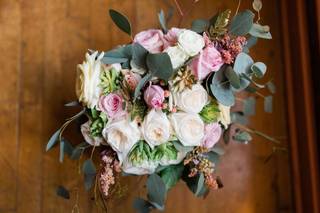 Forget Me Nots Fine Floral & Gifts - 6