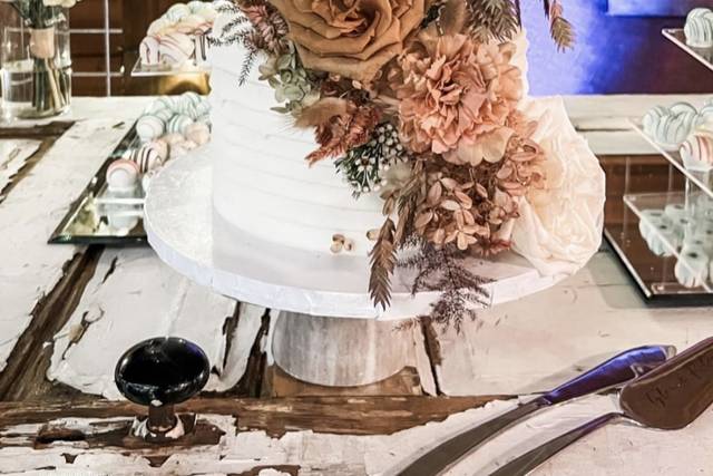 Sweet Escape Cake Company 2