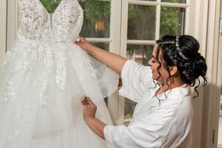 Debra's Bridal Shop at The Avenues - 23