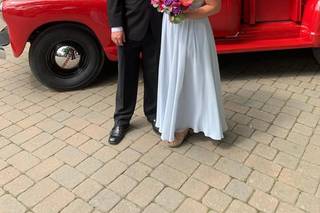 The Old Red Truck - 13