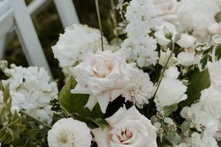 Maple & Mum Floral Designs - 32