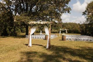 Southern Elegance - Wedding, Events & Floral Design - 10