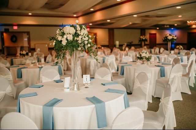 Eau Claire Floral - 3