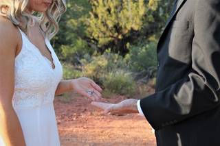 Sedona Elopement Weddings - 61