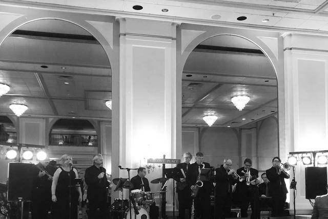 Groove Place Dance Horn Band 3
