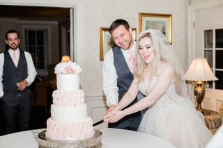 Tinker's Cake Shop - 13