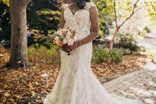 New York Bride & Groom of Raleigh - 19