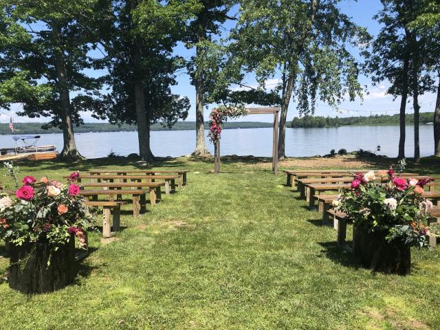 The Flower Girl Wedding Florist - 4