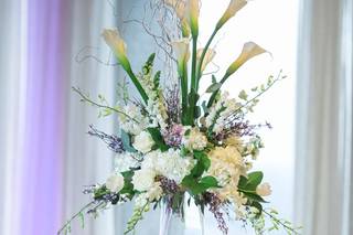 A Man and A Woman Floral Design - 61