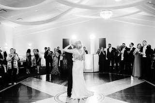 White Pear Photography Studios Inc - 28