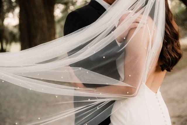 Chantilly Lace Photo + Video 1