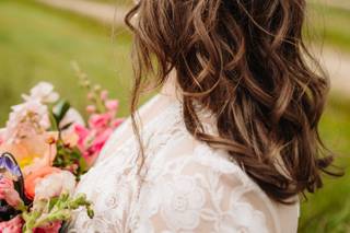 Jeanne's Hair & Makeup Studio - 71