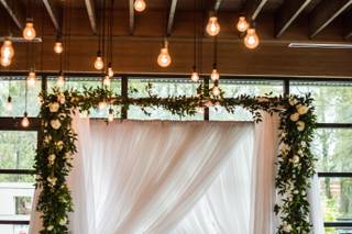 Pop + Fizz: Event Planning and Design - 34