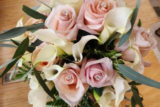 Friendly Flowers Florist & Gifts Millsboro - 6