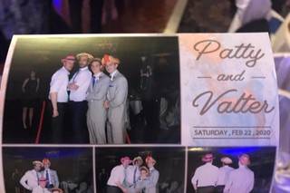 Signature Photo Booth - 14