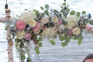 Lasting Florals Florist - 22