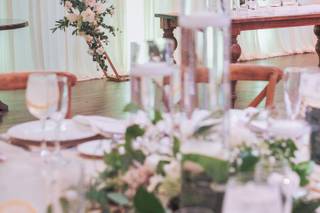 Jelo Flowers & Decor - 18