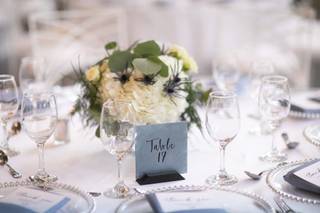 Decor by Dulce & Linen Rentals - 16