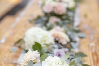 Laurie Chestnutt Florals - 9