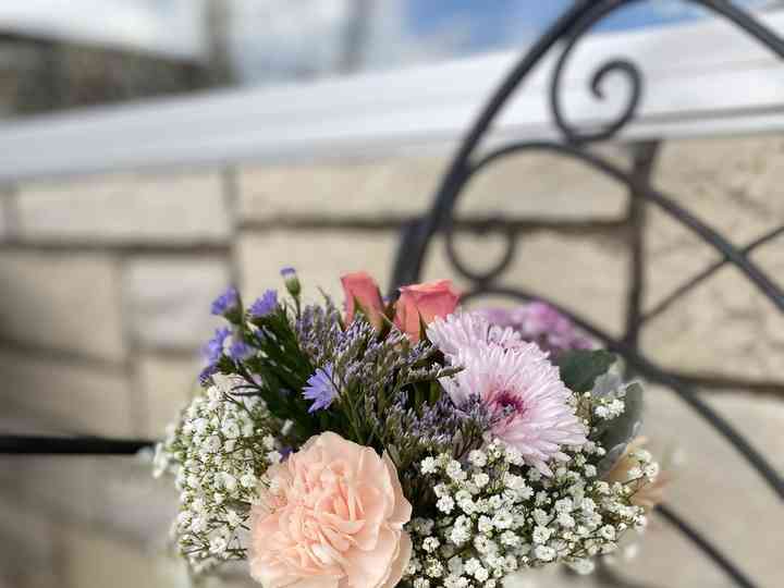 Apple Creek Weddings Flowers Woodstock Il Weddingwire