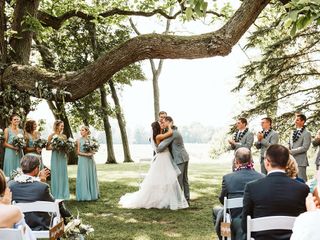 Hidden Vineyard Wedding Barn Venue Berrien Springs Mi Weddingwire