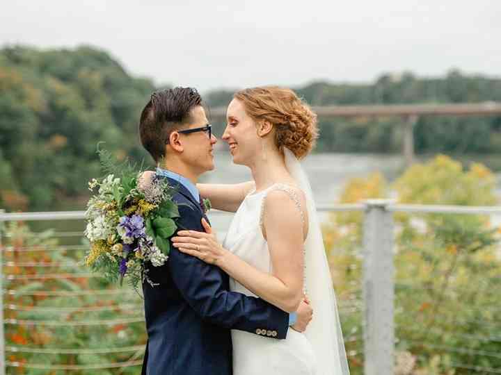 Stone Arch At Riverview Gardens Venue Appleton Wi Weddingwire